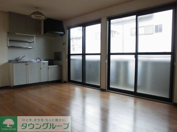 エピナール Aの物件内観写真